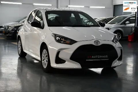 Toyota Yaris 1.5 VVT-i Active (2021)