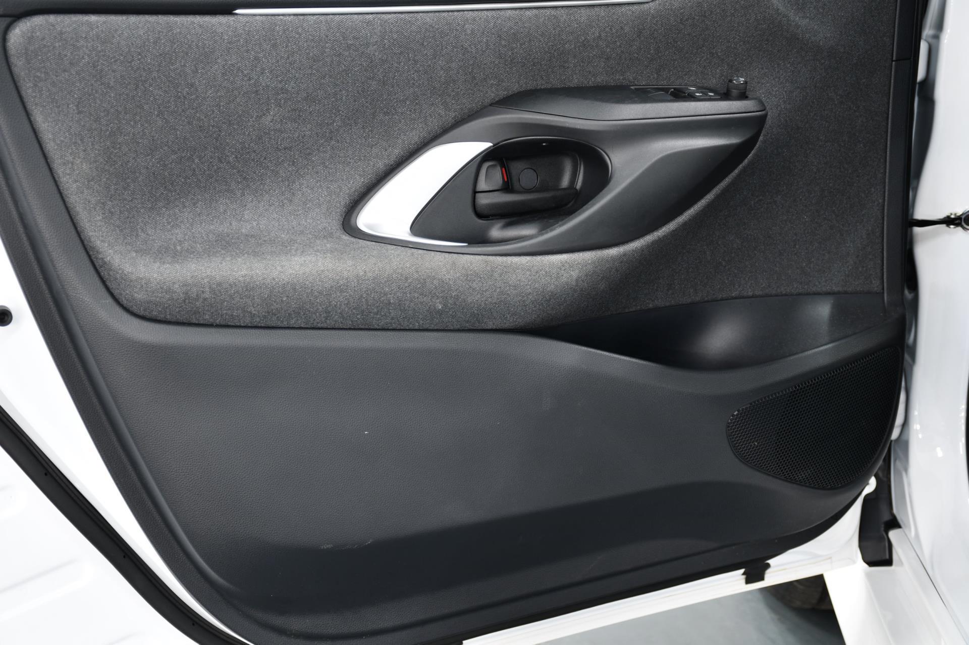 Toyota Yaris 1.5 VVT-i Active (2021), foto 16