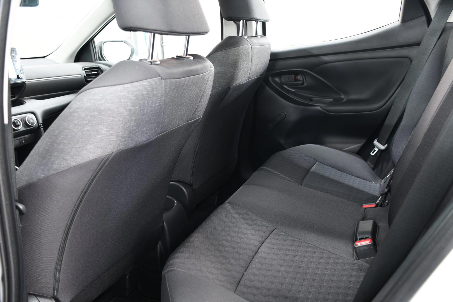 Toyota Yaris 1.5 VVT-i Active (2021), foto 17