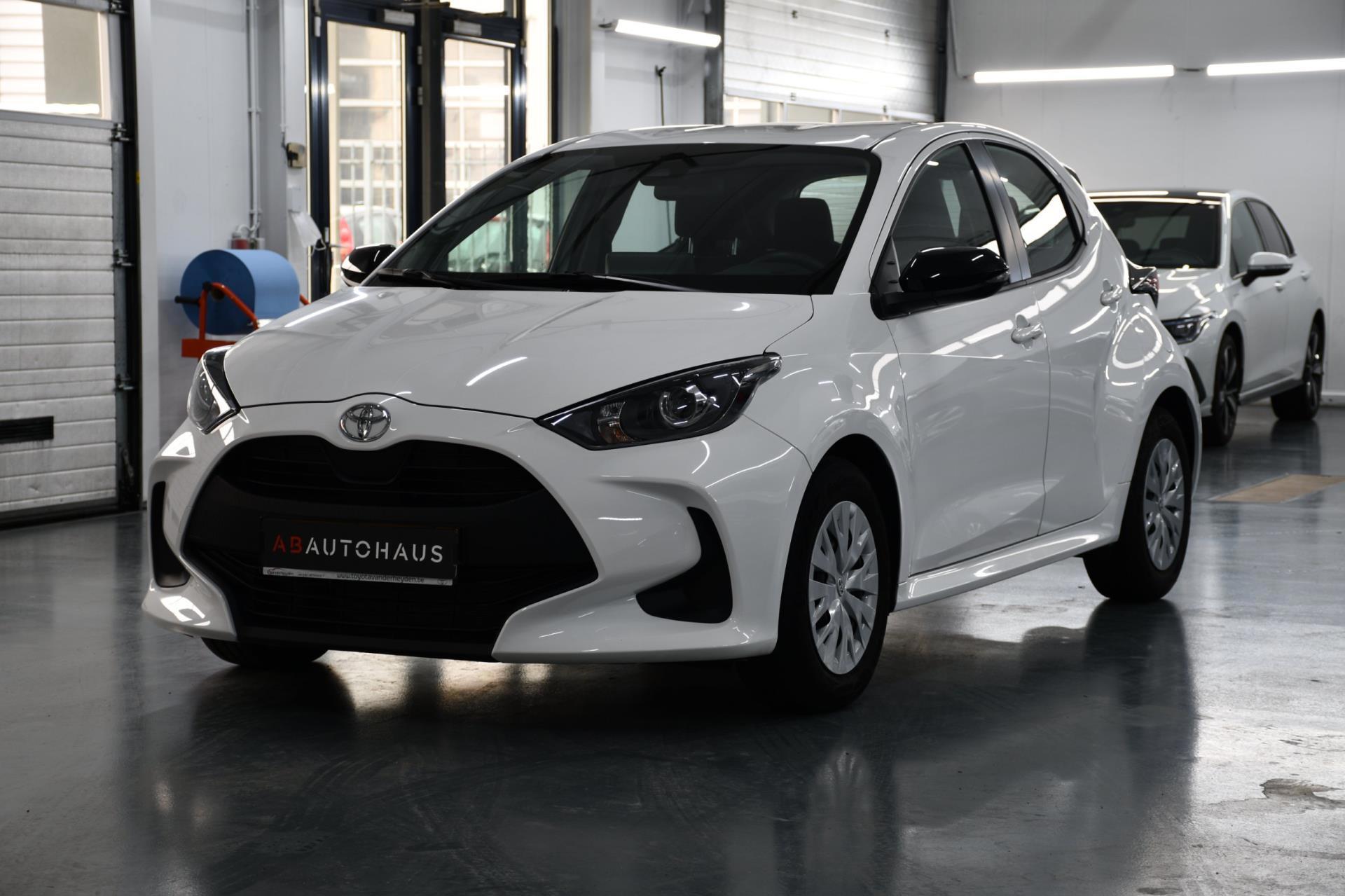 Toyota Yaris 1.5 VVT-i Active (2021), foto 3