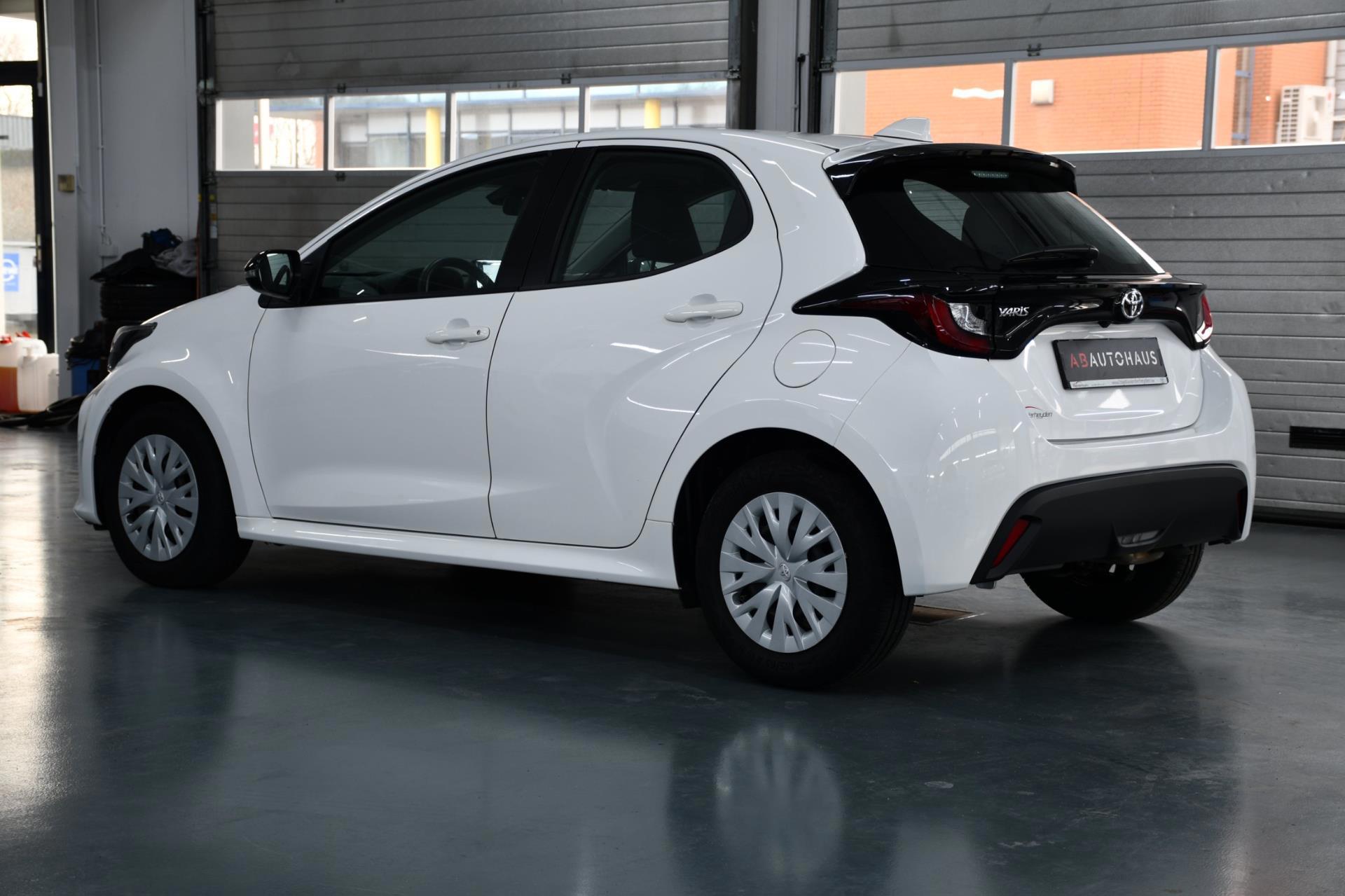 Toyota Yaris 1.5 VVT-i Active (2021), foto 6