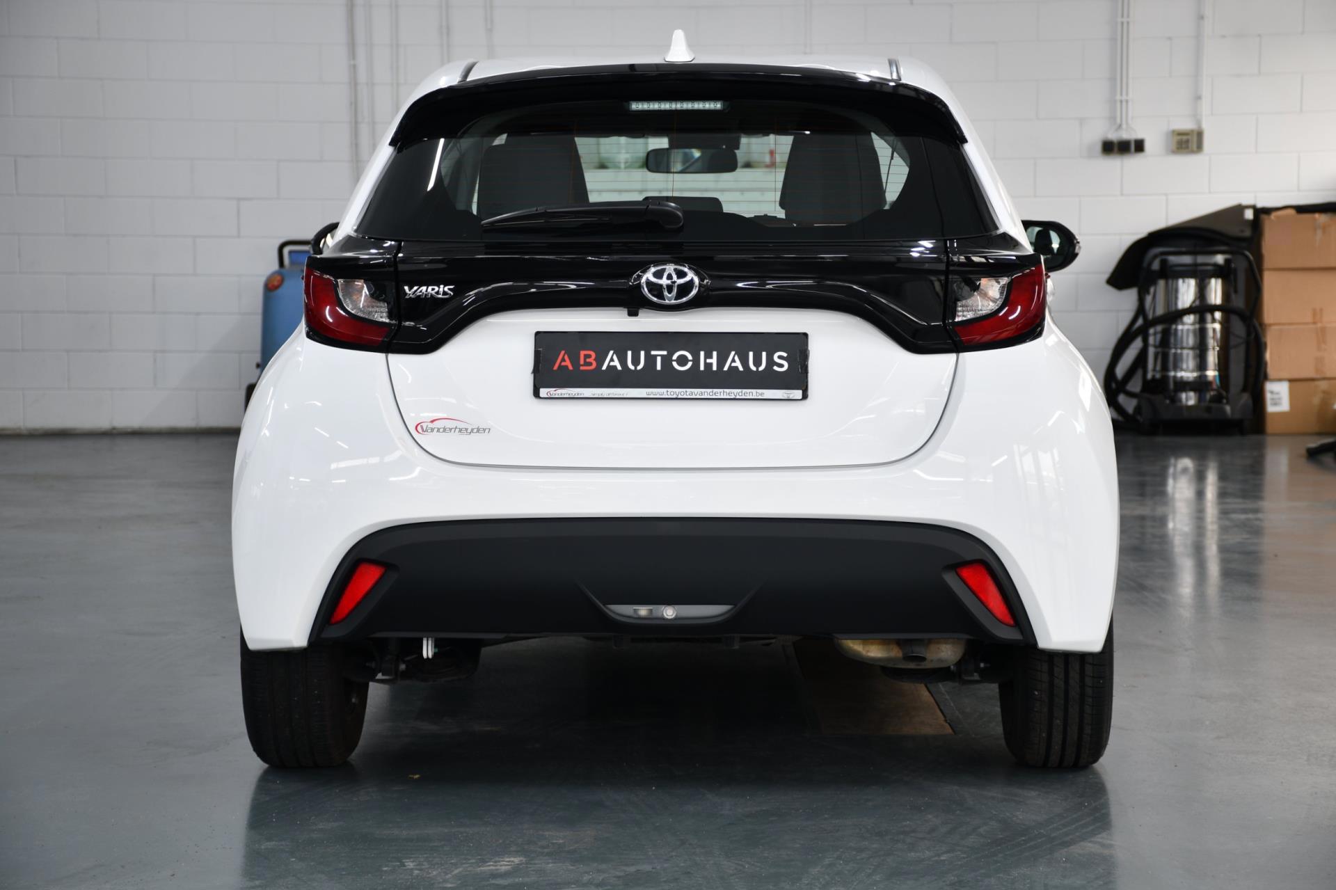 Toyota Yaris 1.5 VVT-i Active (2021), foto 8