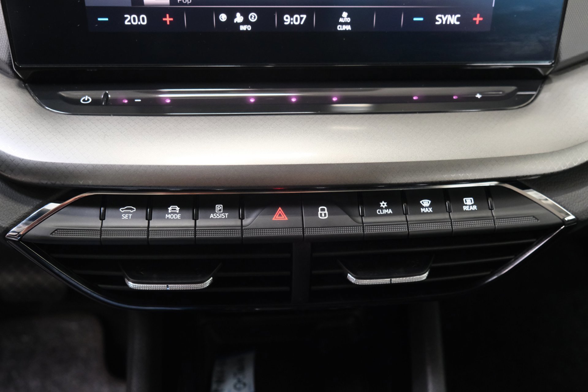 Skoda Octavia Combi 1.5 e-TSI Business Edition (2022), foto 29