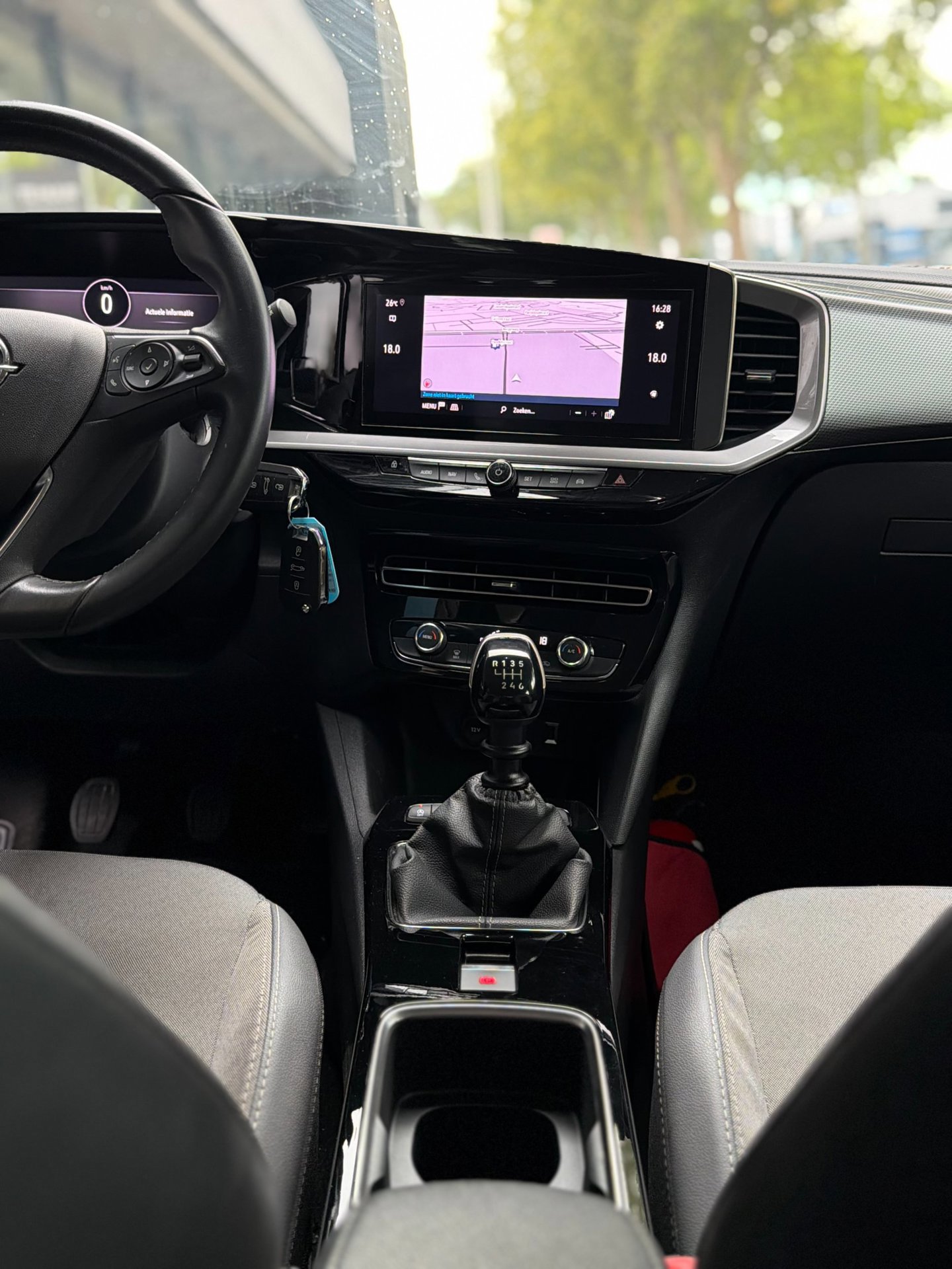 Opel Mokka 1.2 Turbo Elegance (2022), foto 12