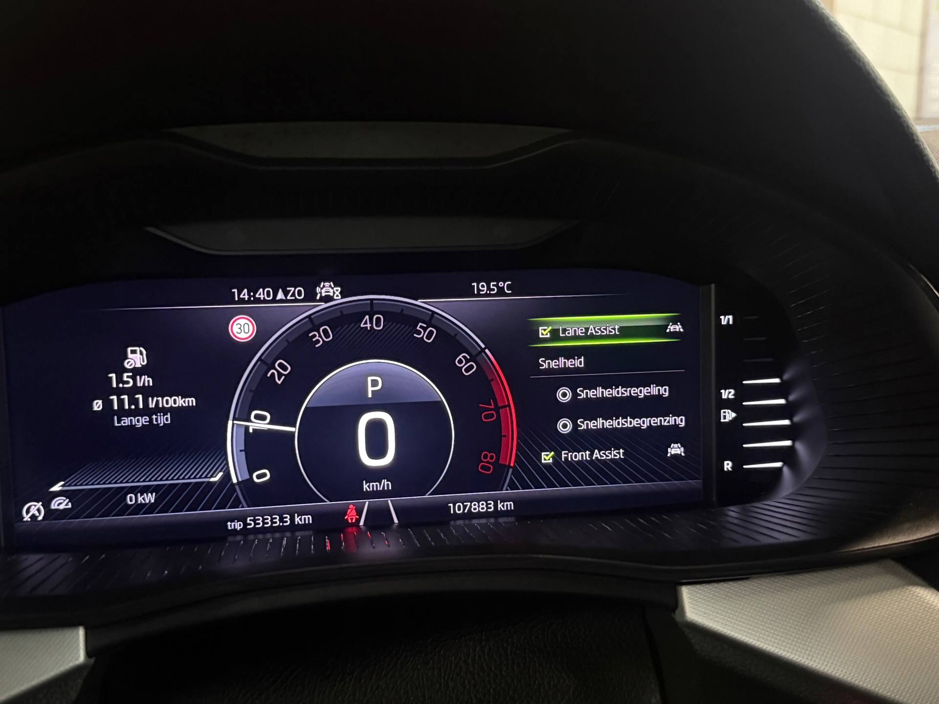 Skoda Kamiq 1.0 TSI Sport Business (2020), foto 14
