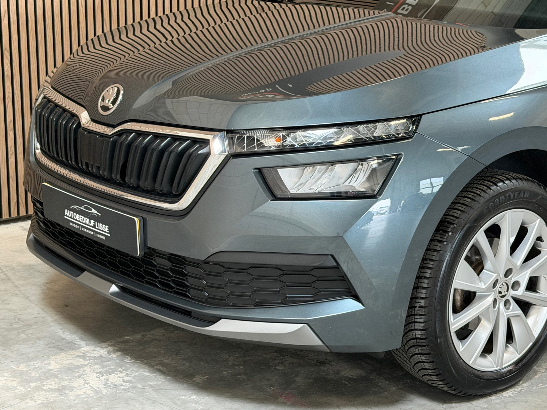 Skoda Kamiq 1.0 TSI Sport Business (2020), foto 4