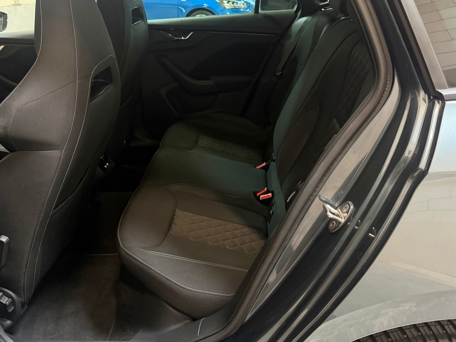 Skoda Kamiq 1.0 TSI Sport Business (2020), foto 40