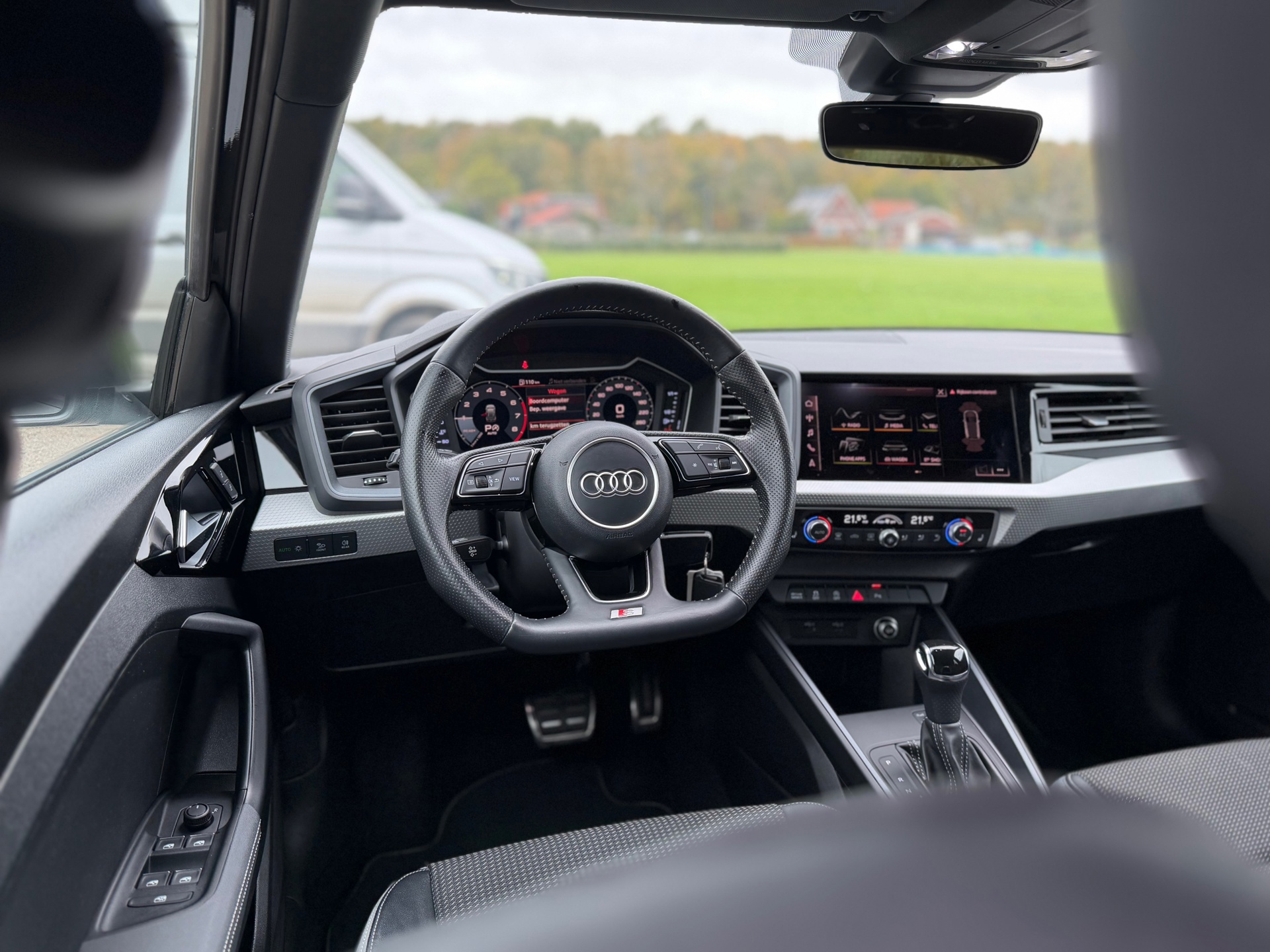 Audi A1 Sportback 30 TFSI S Line edition one (2019), foto 13