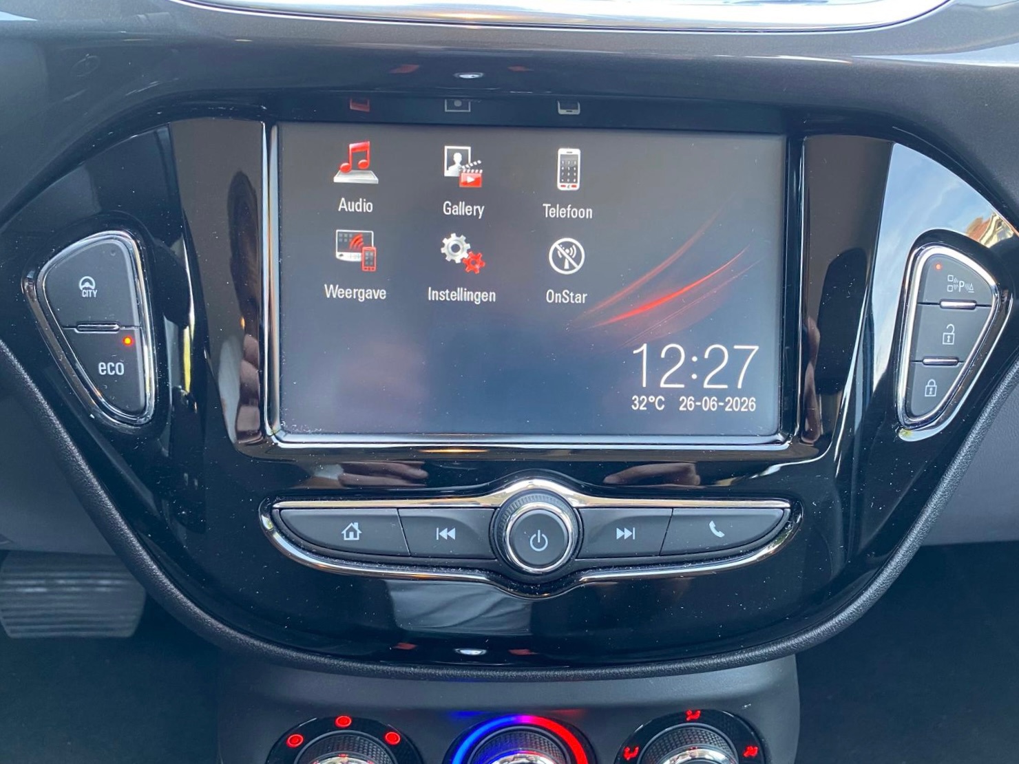 Opel Corsa 1.4 Edition (2016), foto 14