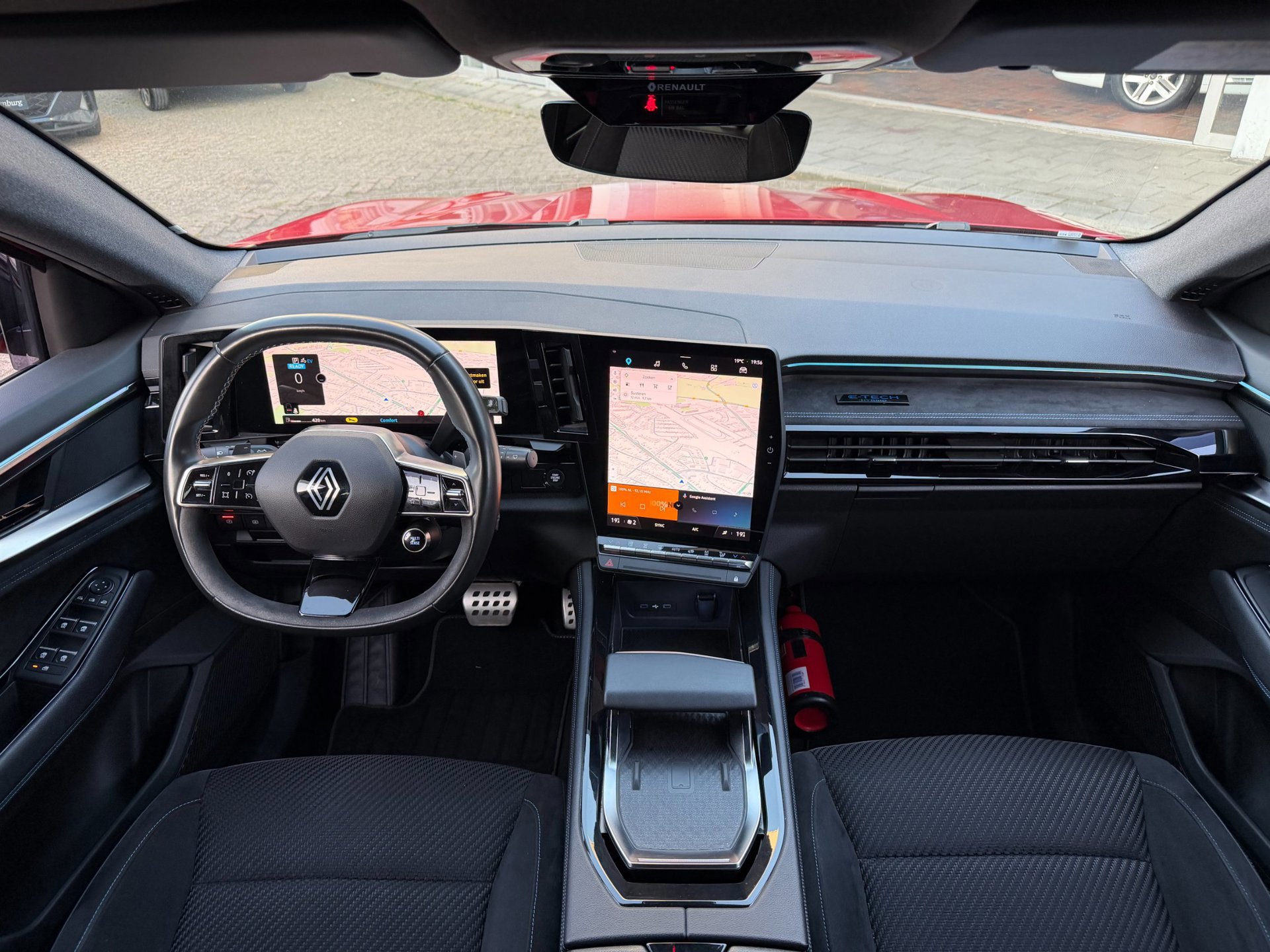 Renault Austral 1.2 E-Tech (2023), foto 12