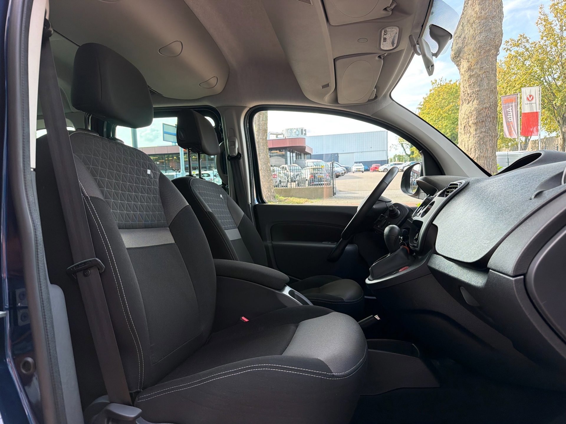 Renault Kangoo 1.2 TCe Limited (2017), foto 19