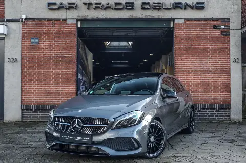 Mercedes-Benz A-klasse 200 AMG (2016)