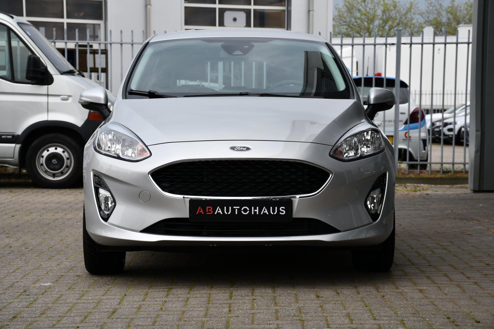 Ford Fiesta 1.1 Trend 2020 (2020), foto 2