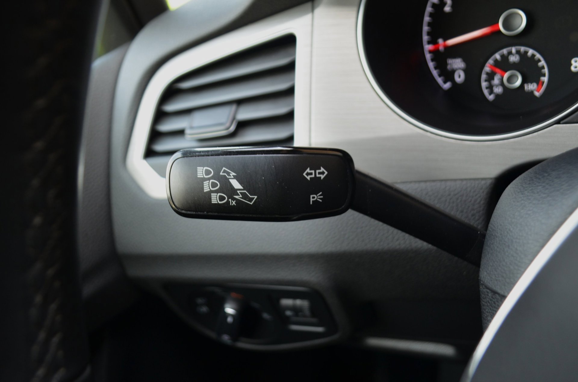 Volkswagen Golf Sportsvan 1.0 TSI Comfortline (2017), foto 13