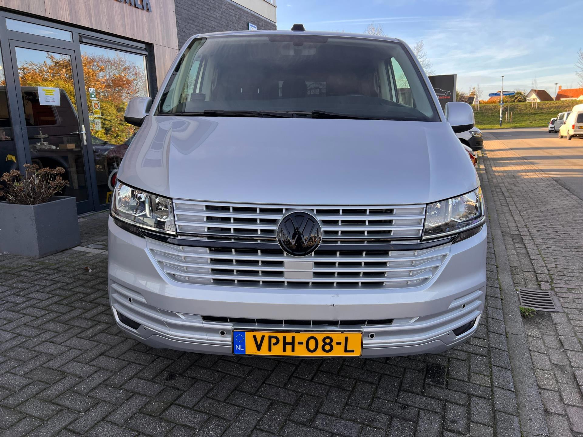 Volkswagen Transporter 2.0 TDI L2H1 30 DC (2020), foto 11