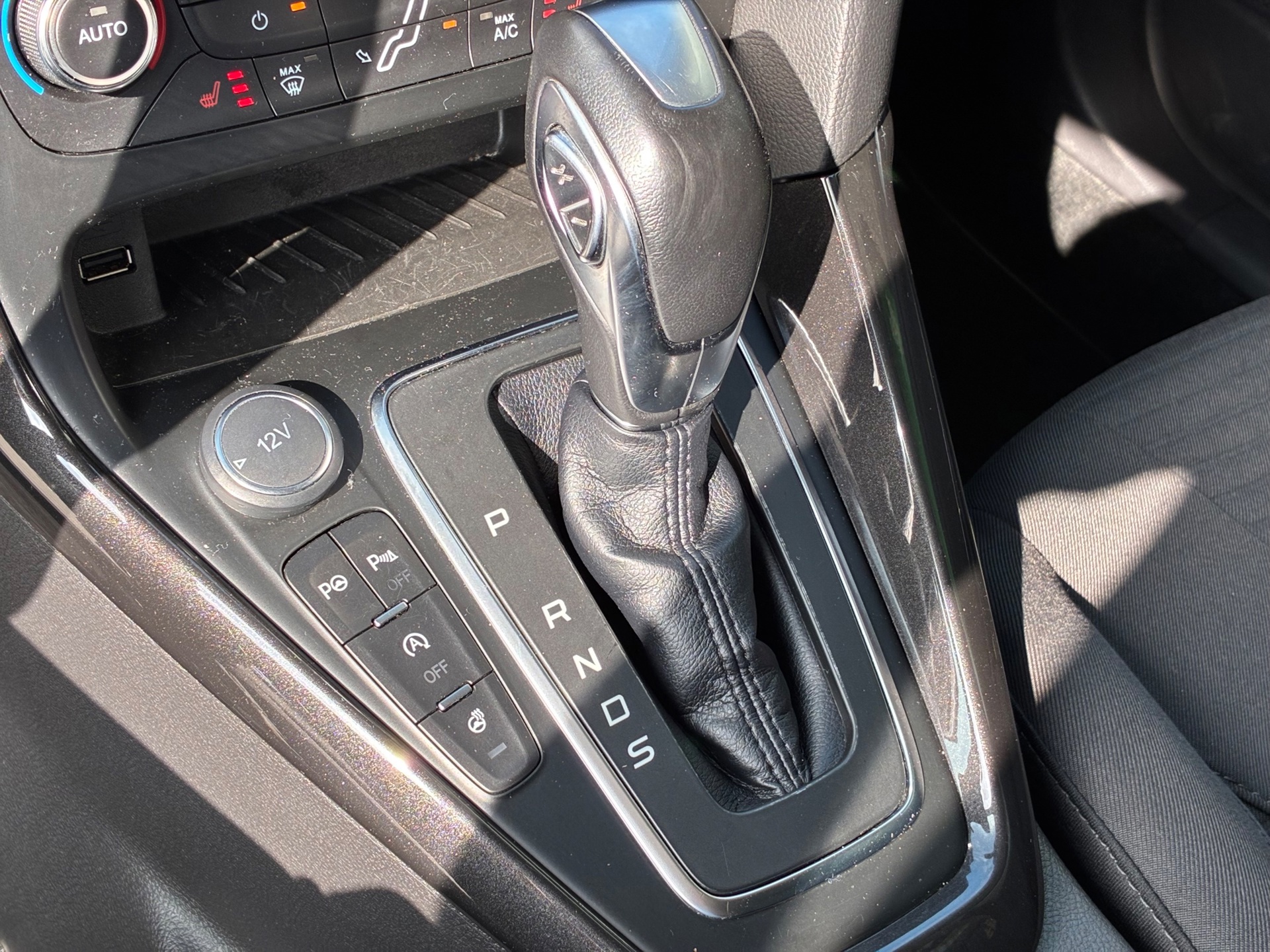 Ford Focus Wagon 1.0 Titanium (2017), foto 13