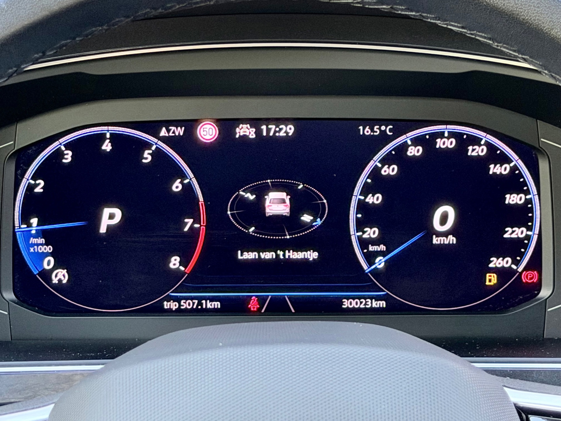 Volkswagen Tiguan 1.5 TSI R-Line (2023), foto 23