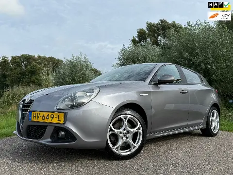 Alfa Romeo Giulietta 1.4 T Sprint (2016)