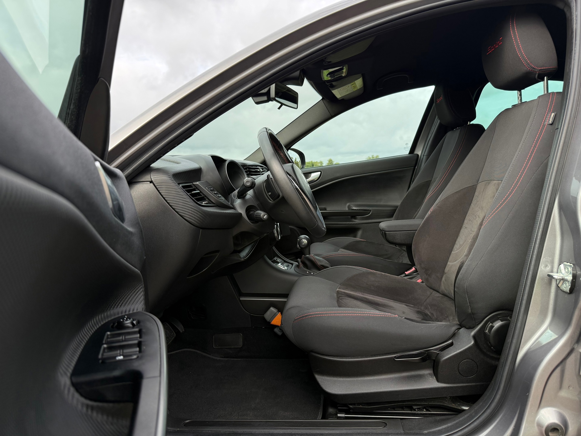 Alfa Romeo Giulietta 1.4 T Sprint (2016), foto 6