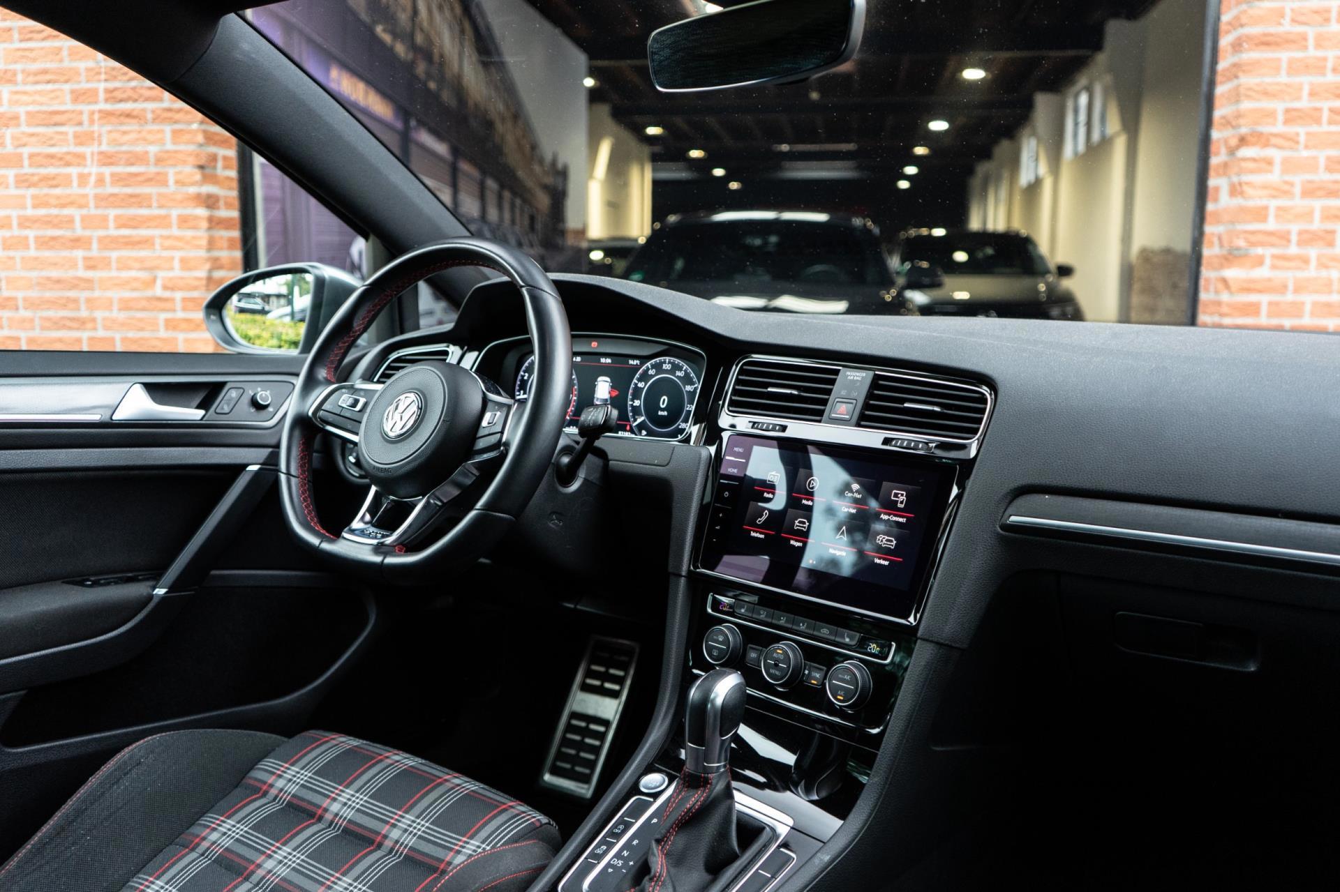 Volkswagen Golf 2.0 TSI GTI Performance (2018), foto 13