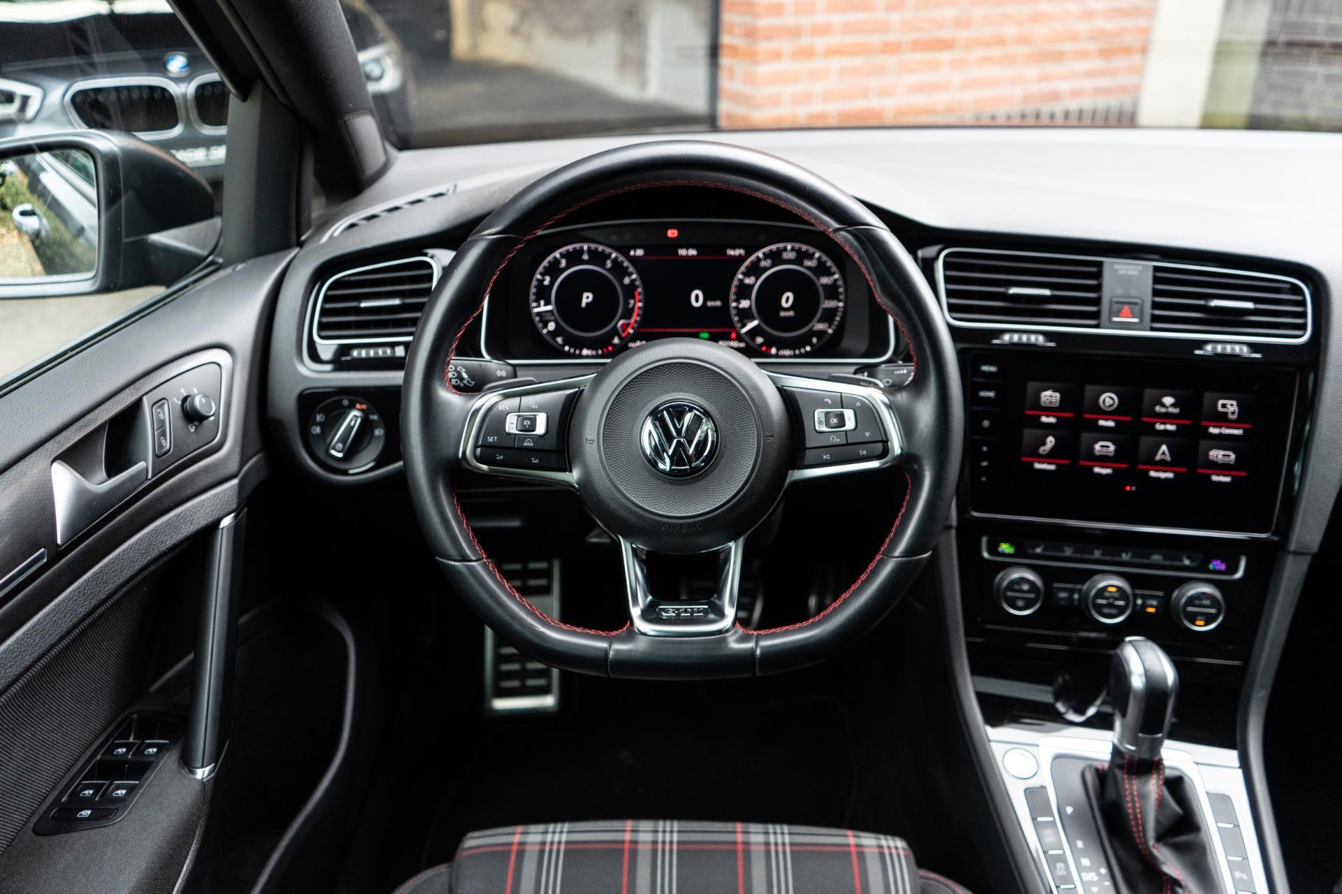 Volkswagen Golf 2.0 TSI GTI Performance (2018), foto 15
