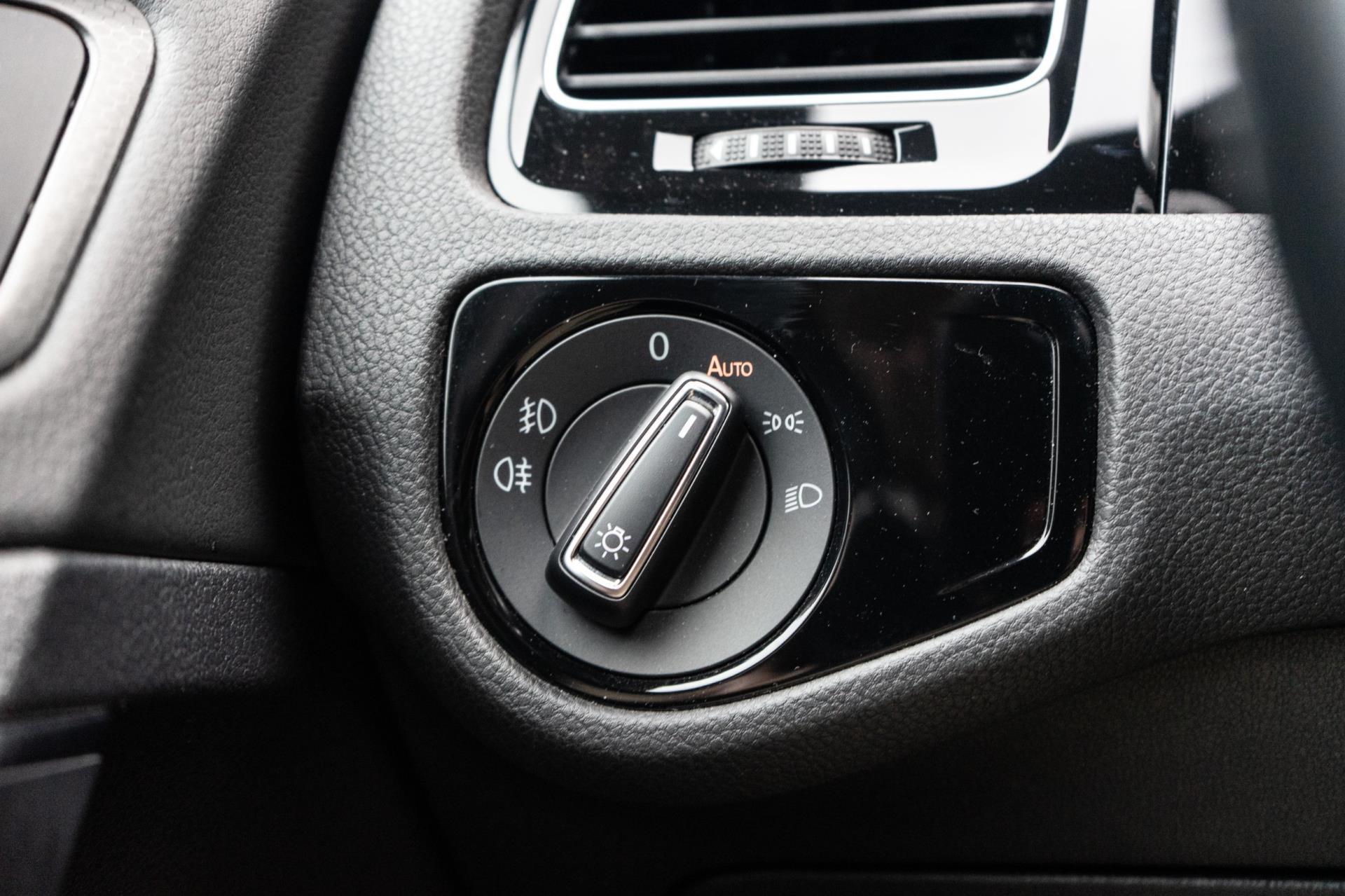 Volkswagen Golf 2.0 TSI GTI Performance (2018), foto 20