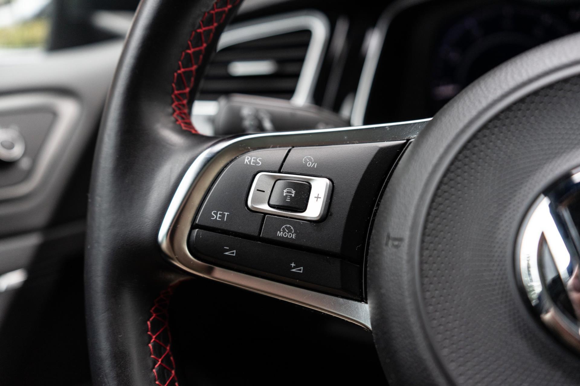 Volkswagen Golf 2.0 TSI GTI Performance (2018), foto 21