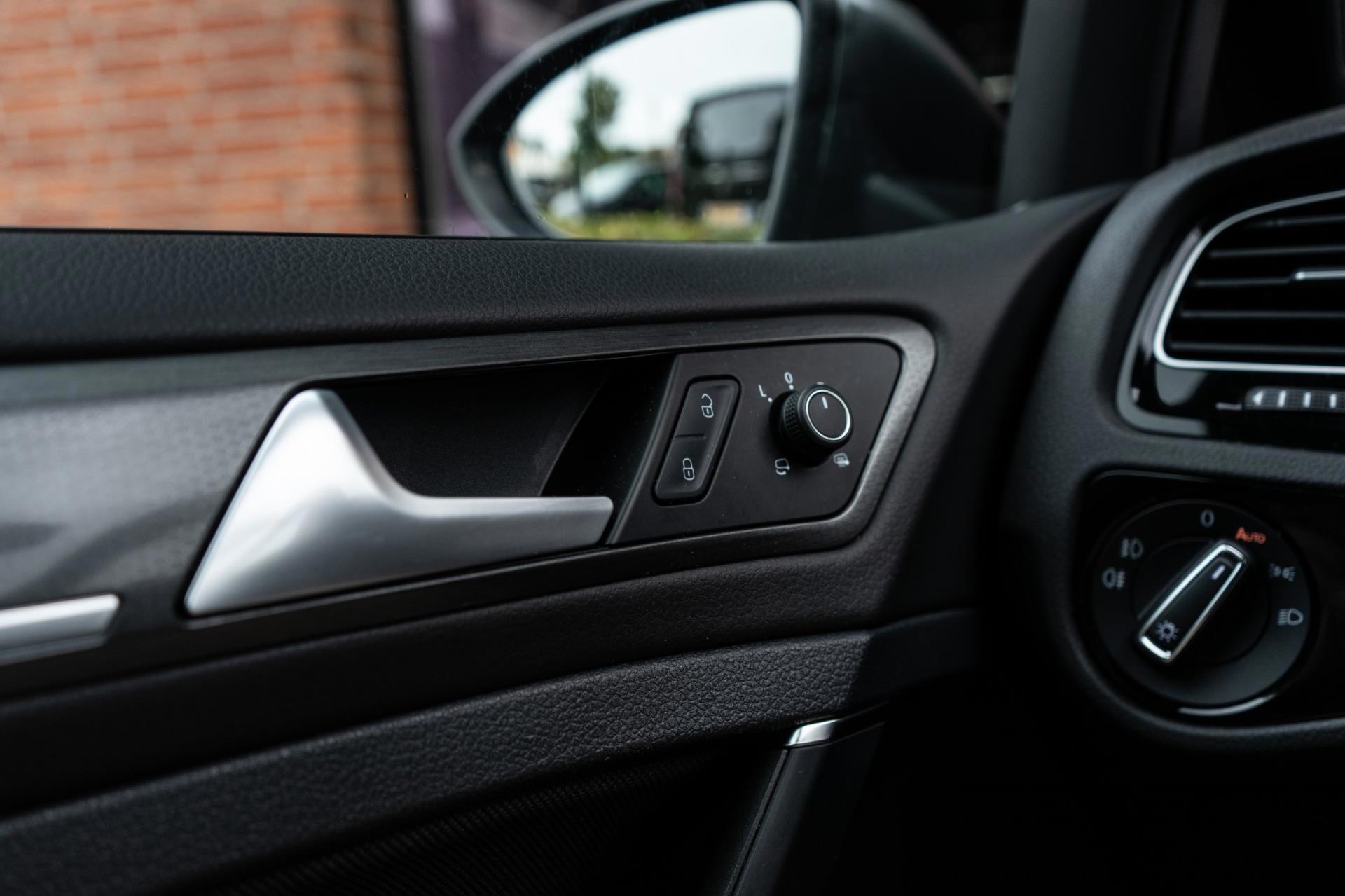 Volkswagen Golf 2.0 TSI GTI Performance (2018), foto 31