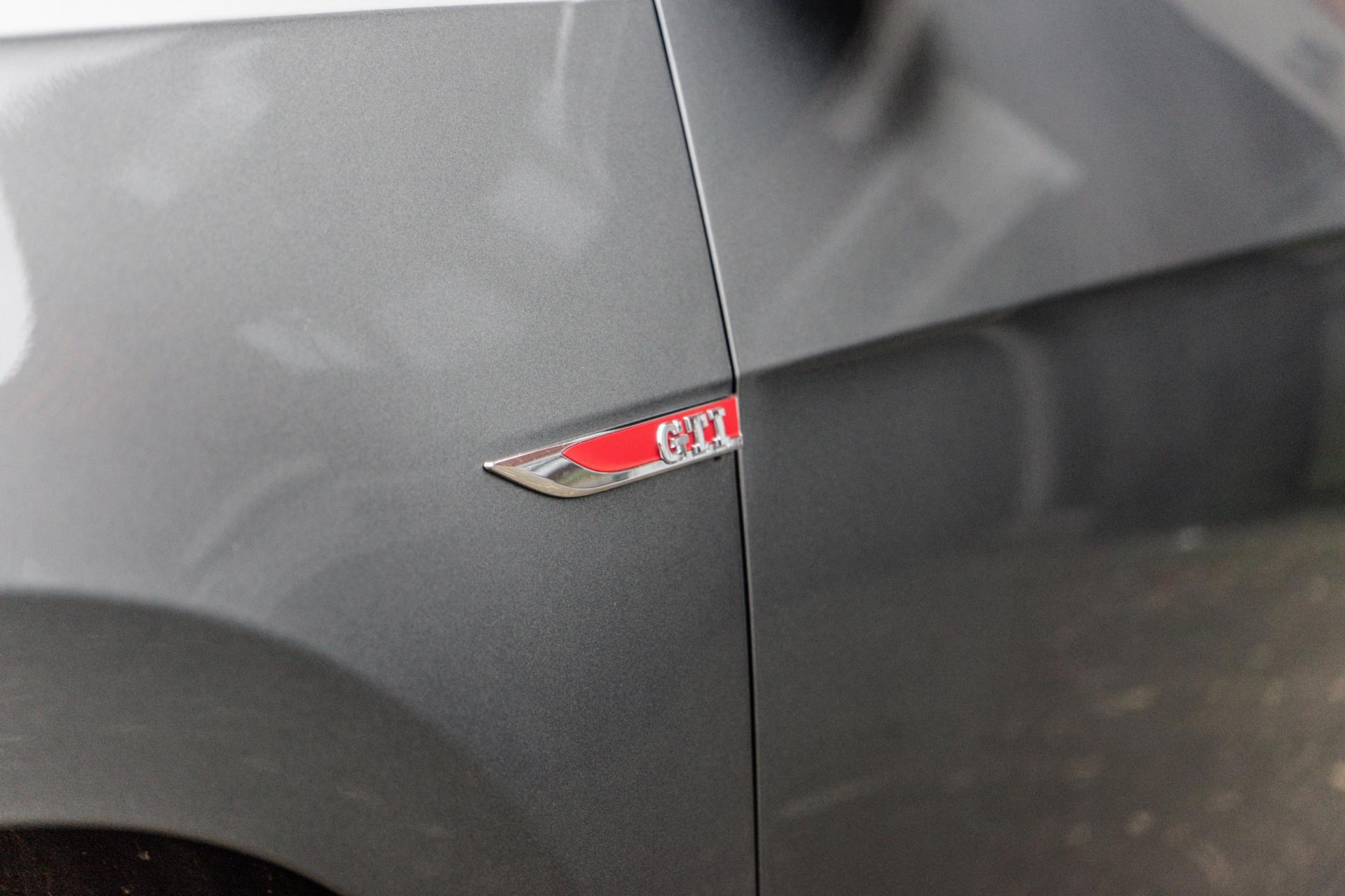 Volkswagen Golf 2.0 TSI GTI Performance (2018), foto 6
