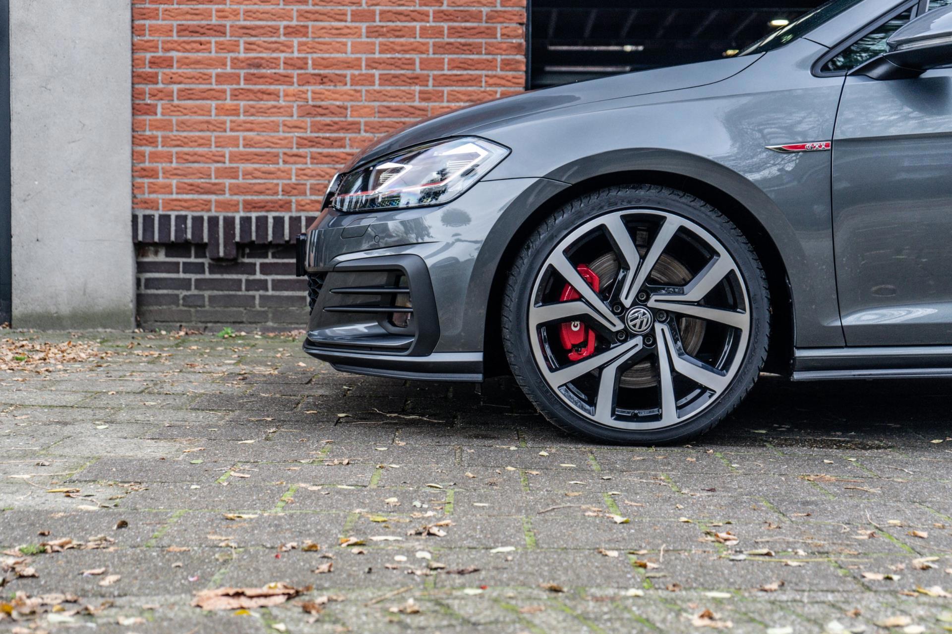 Volkswagen Golf 2.0 TSI GTI Performance (2018), foto 8