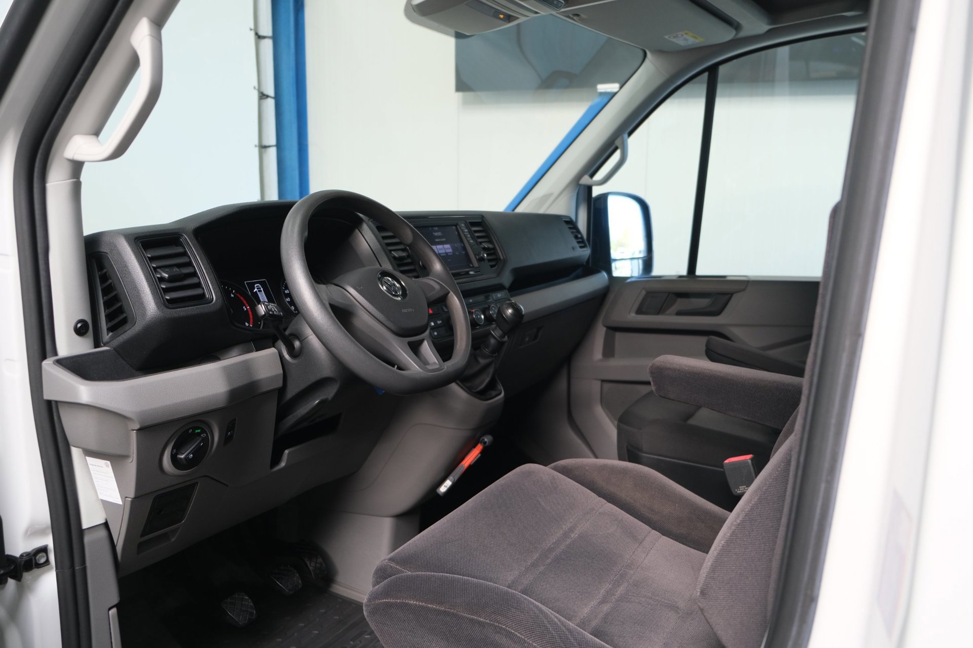 Volkswagen Crafter 35 2.0 TDI 140pk L3H1 Highline (2020), foto 17