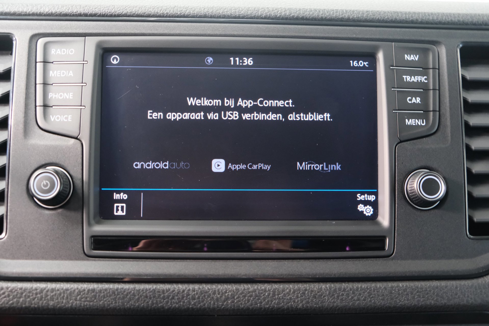 Volkswagen Crafter 35 2.0 TDI 140pk L3H1 Highline (2020), foto 24