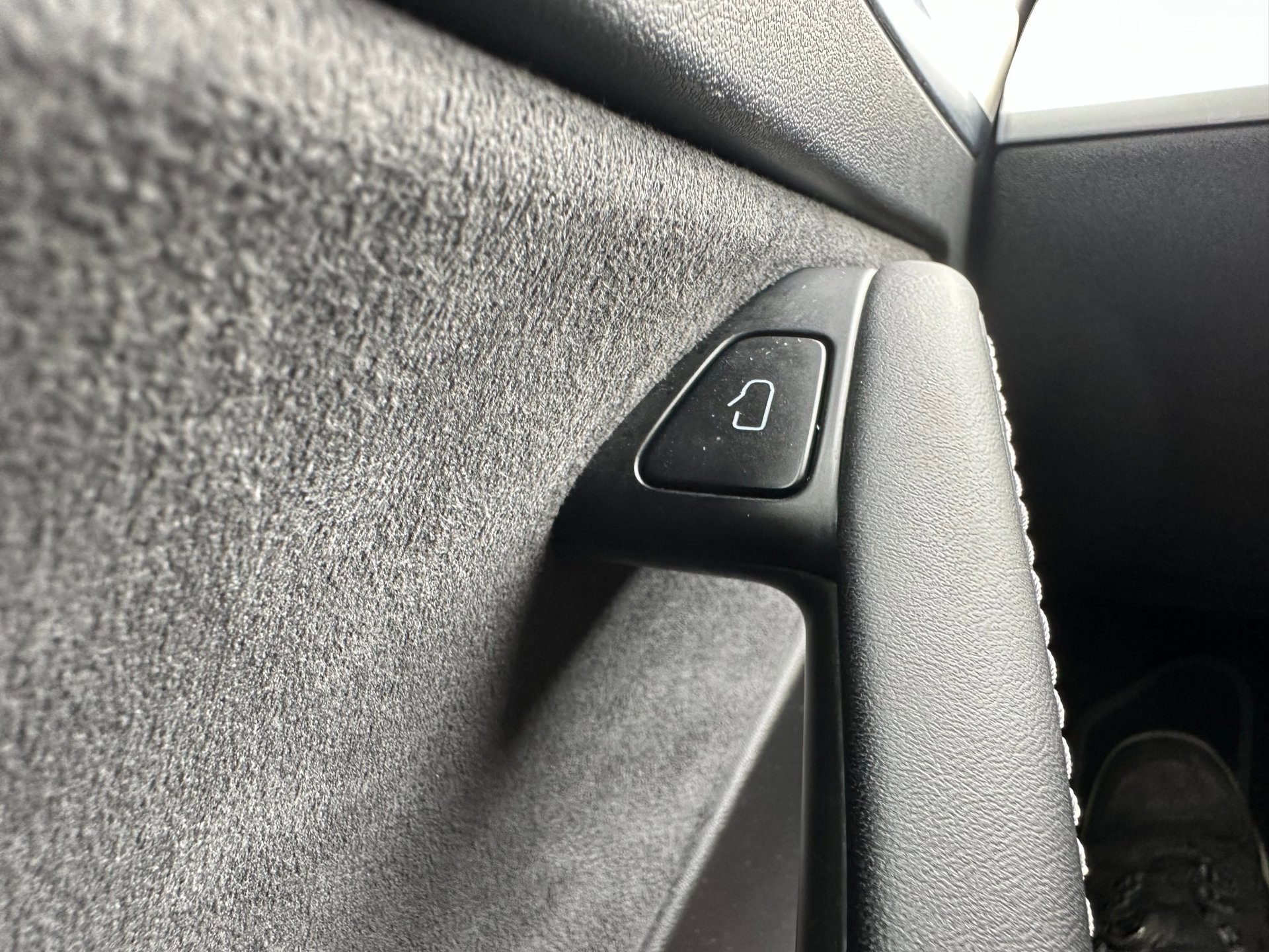Tesla Model 3 Long Range AWD 75 kWh (2021), foto 26