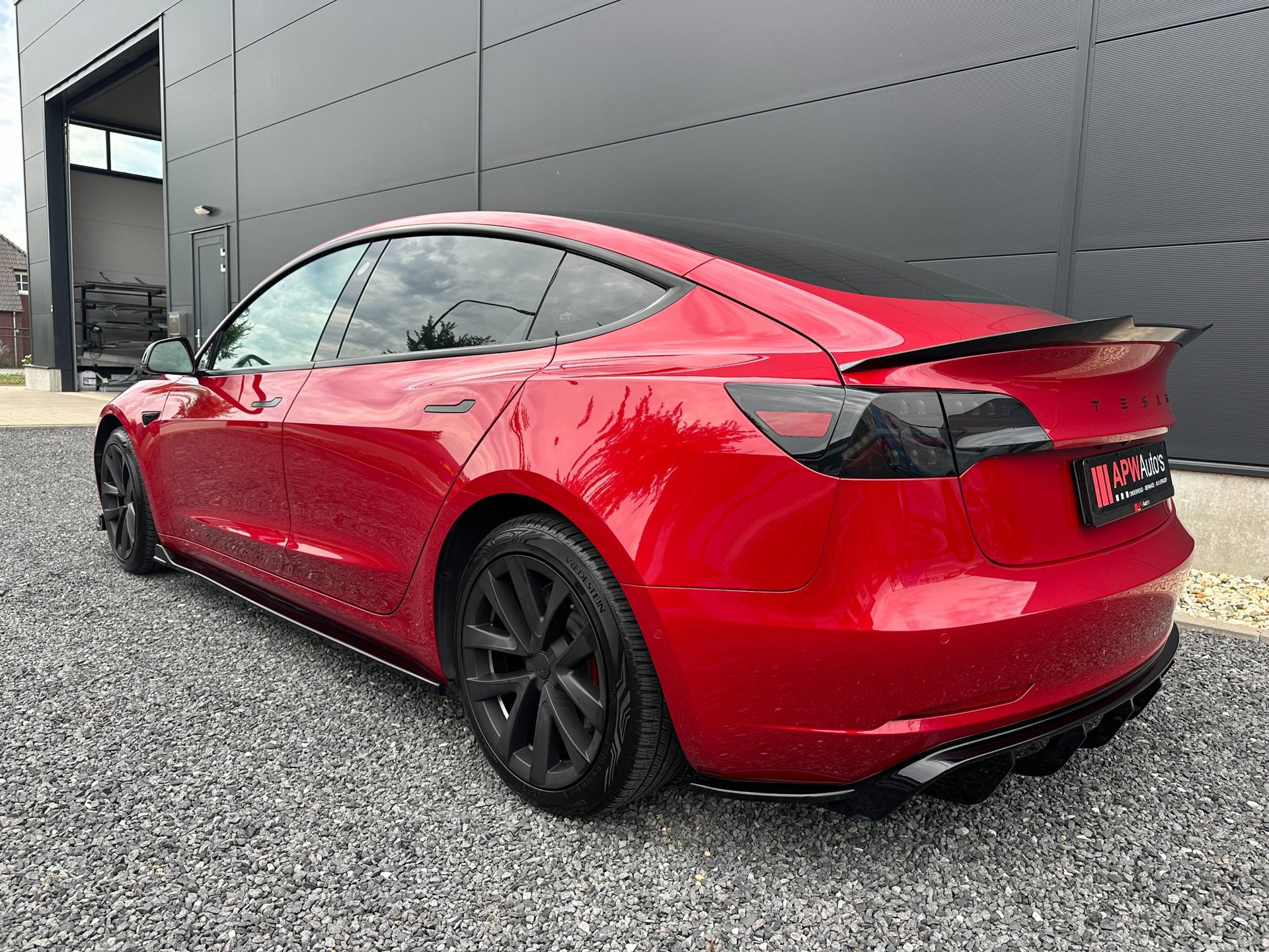 Tesla Model 3 Long Range AWD 75 kWh (2021), foto 4