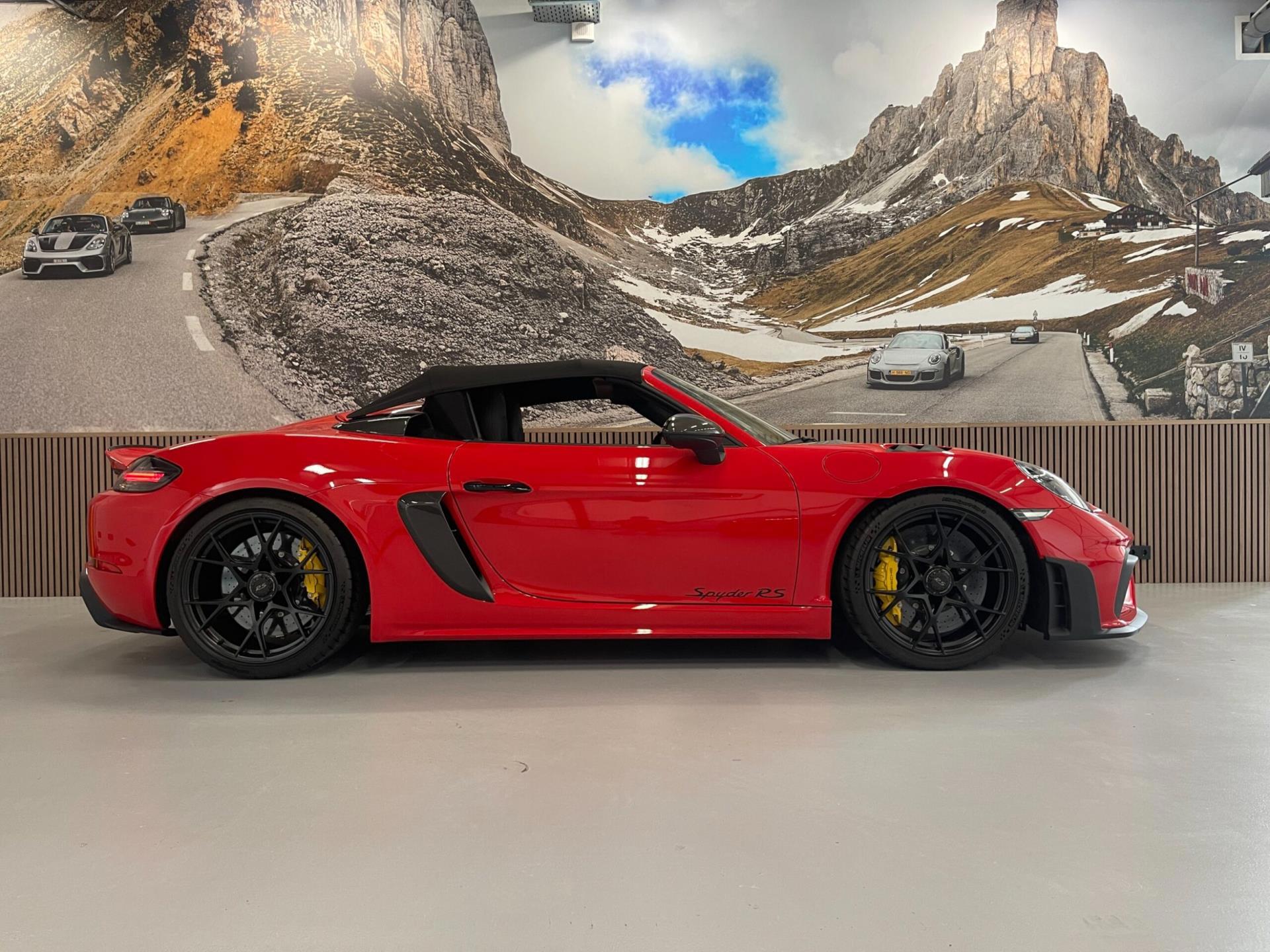 Porsche 718 Spyder RSB 4.0 Weissach (2024), foto 2