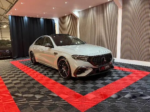 Mercedes-Benz E-klasse AMG 53 4MATIC (2025)