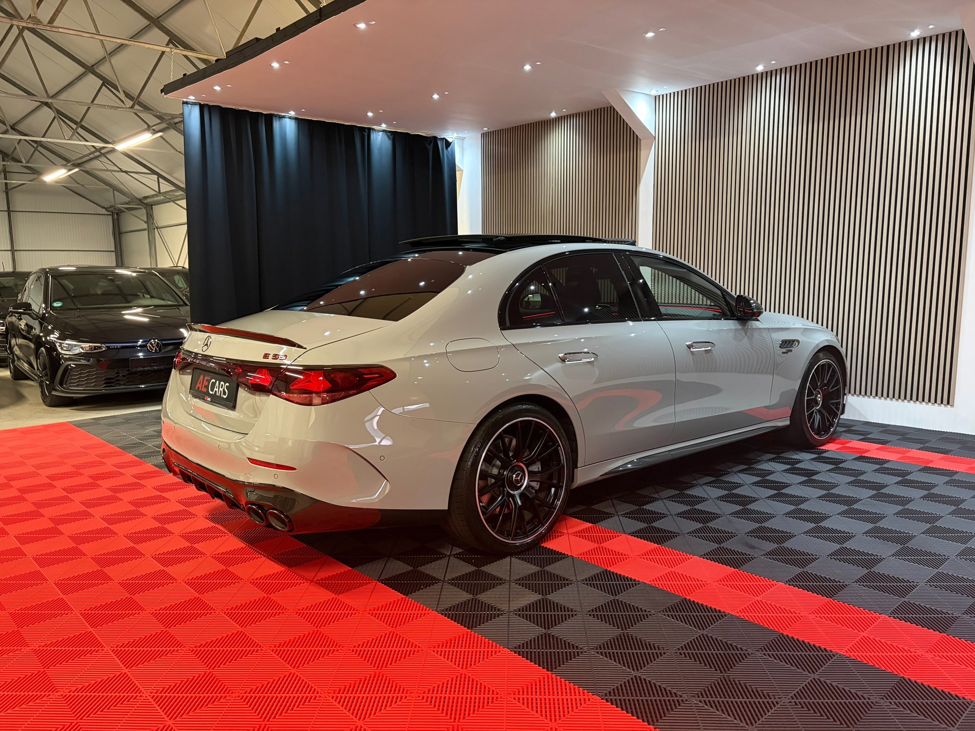 Mercedes-Benz E-klasse AMG 53 4MATIC (2025), foto 16