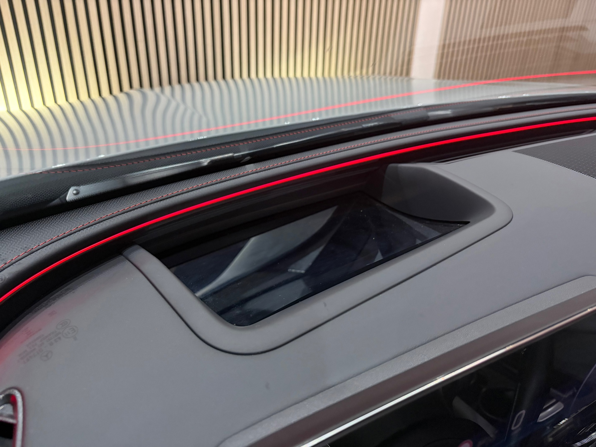 Mercedes-Benz E-klasse AMG 53 4MATIC (2025), foto 25