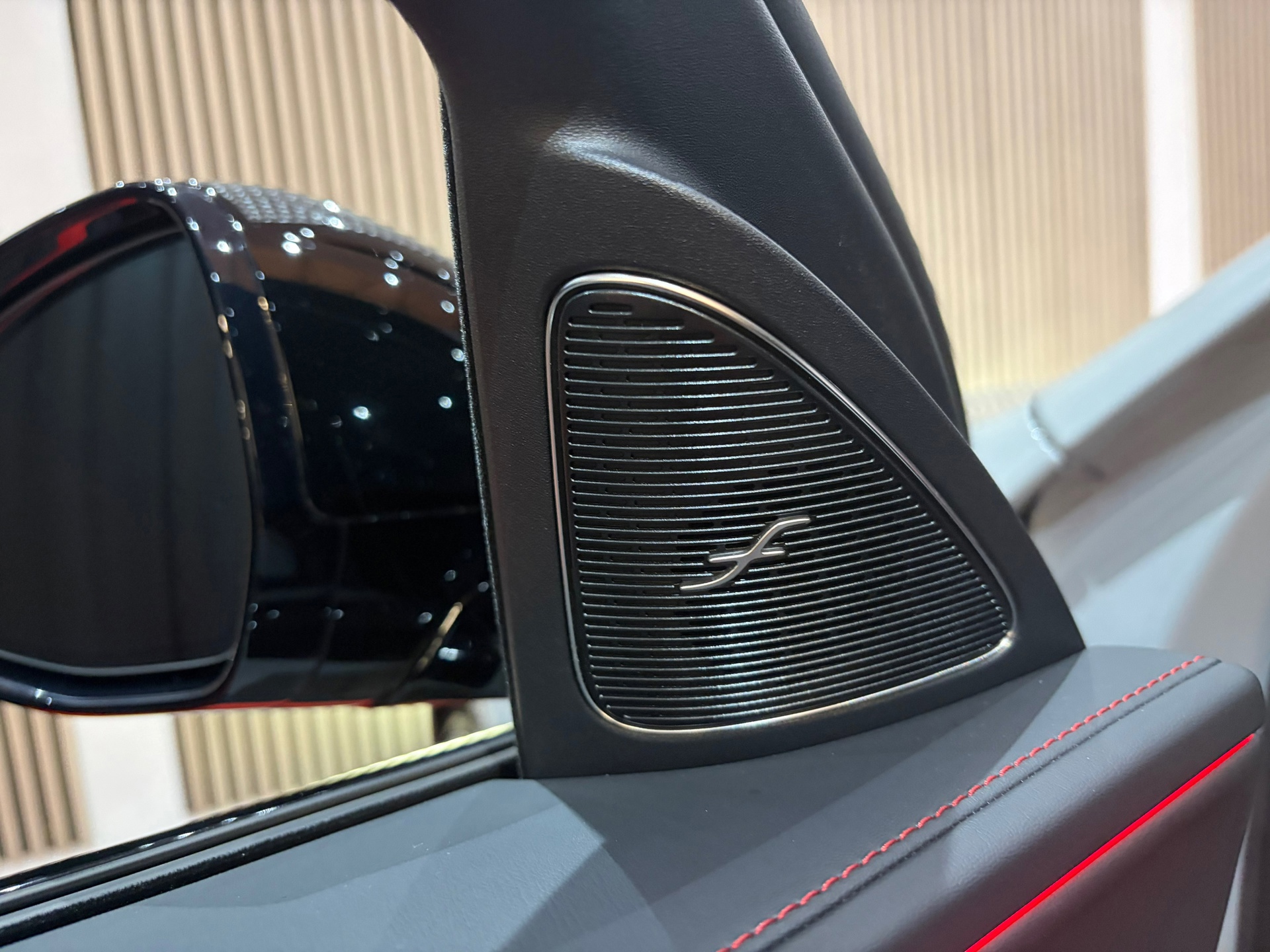 Mercedes-Benz E-klasse AMG 53 4MATIC (2025), foto 26