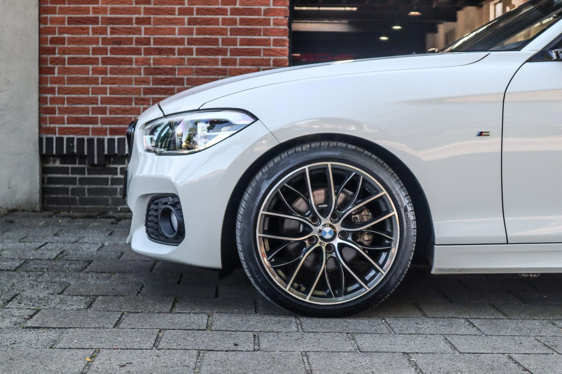 BMW 1-Serie 120i High Executive M (2016), foto 8