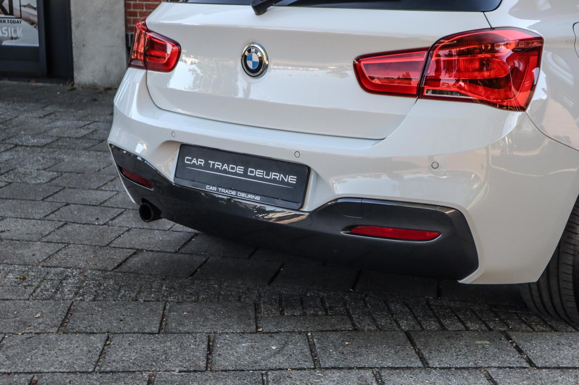 BMW 1-Serie 120i High Executive M (2016), foto 10