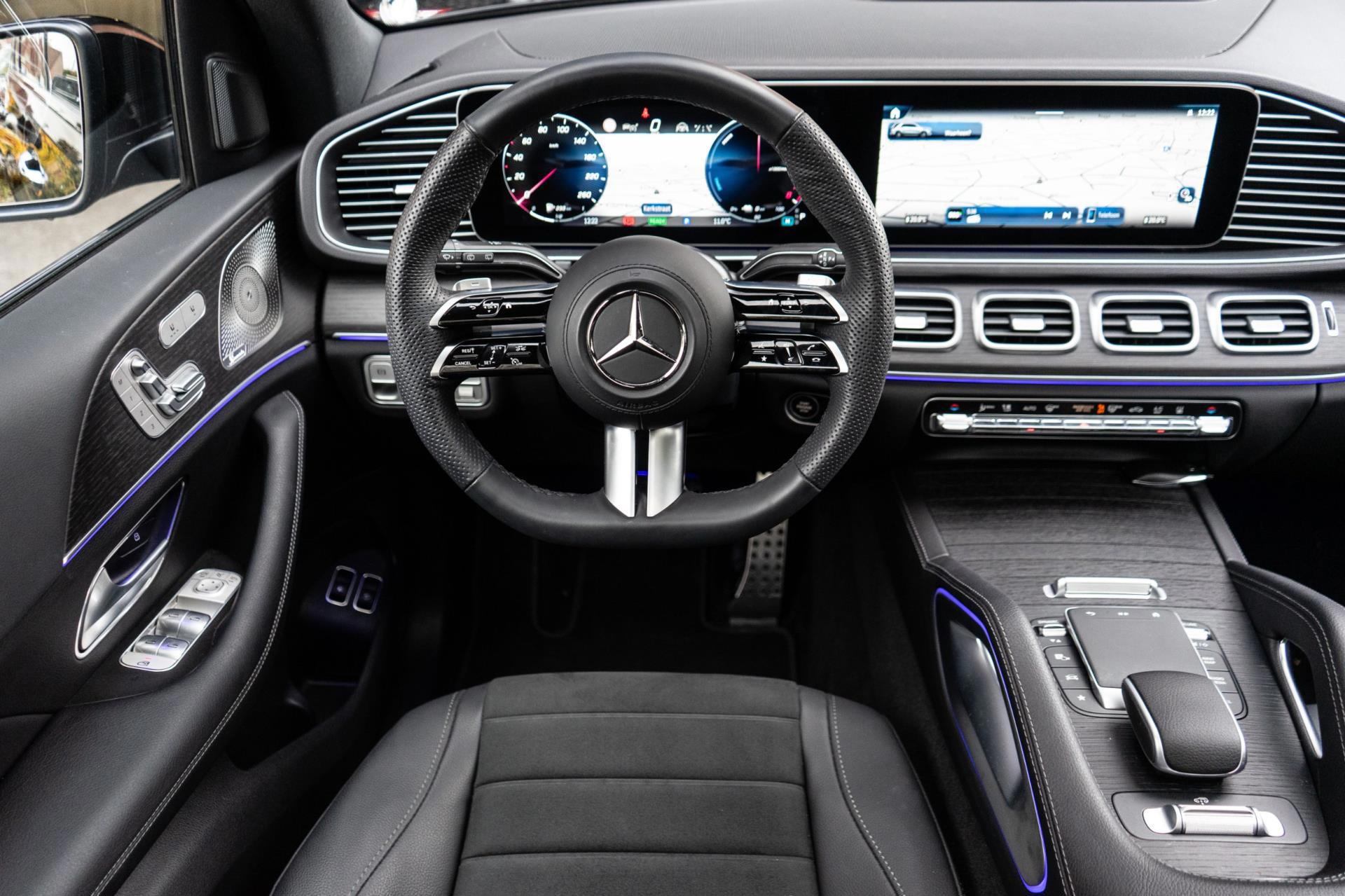 Mercedes-Benz GLE 400 e 4MATIC Burmester (2024), foto 14