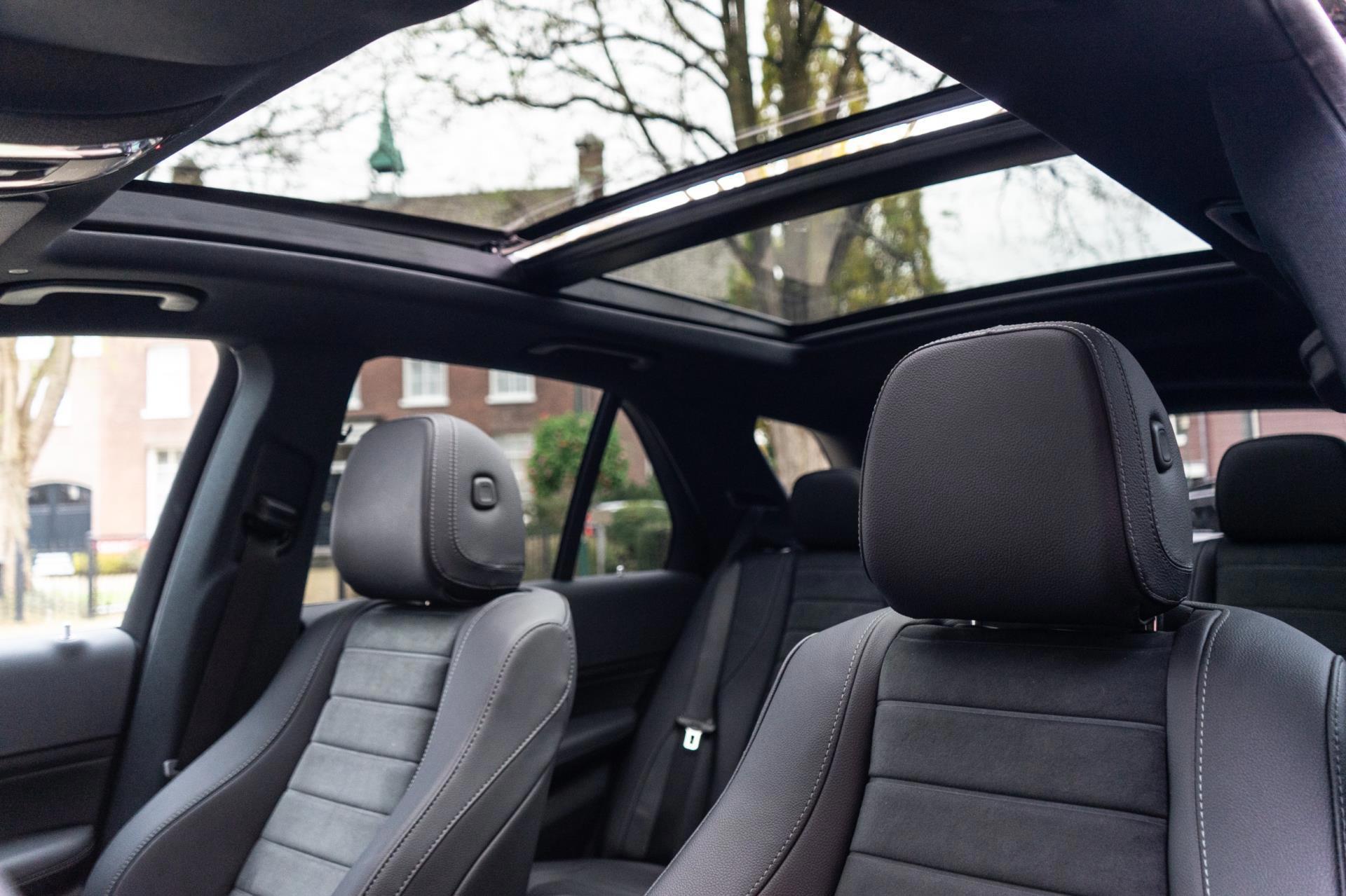 Mercedes-Benz GLE 400 e 4MATIC Burmester (2024), foto 22