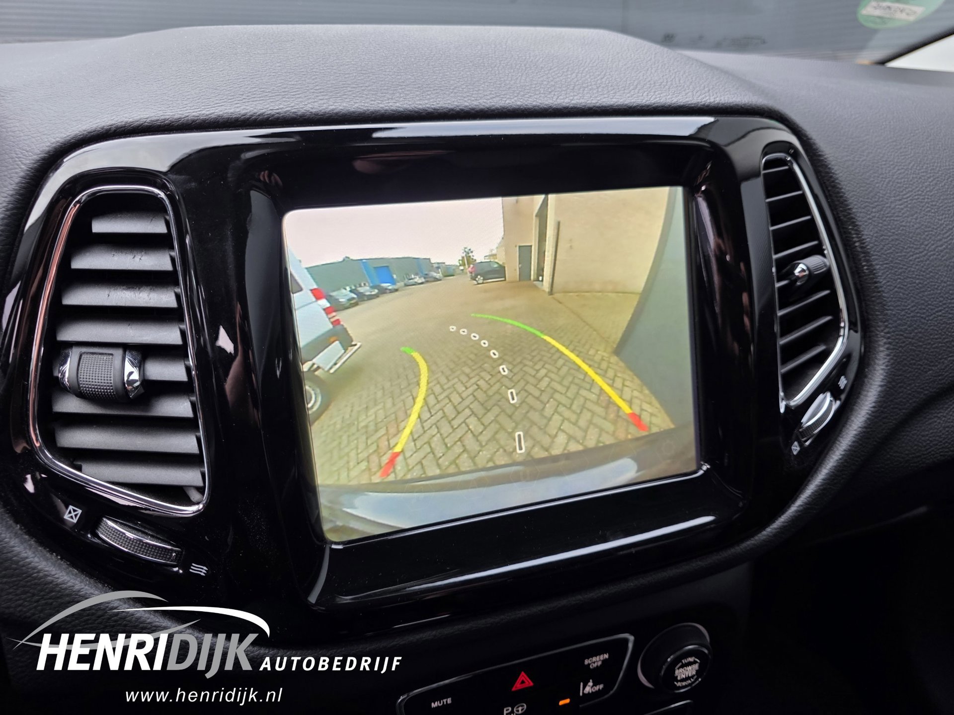 Jeep Compass 1.3T Limited (2020), foto 33