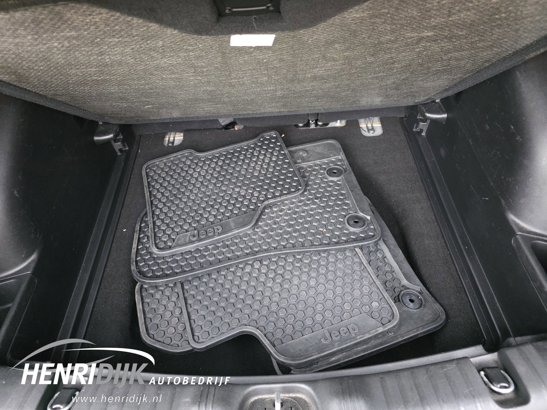 Jeep Compass 1.3T Limited (2020), foto 36