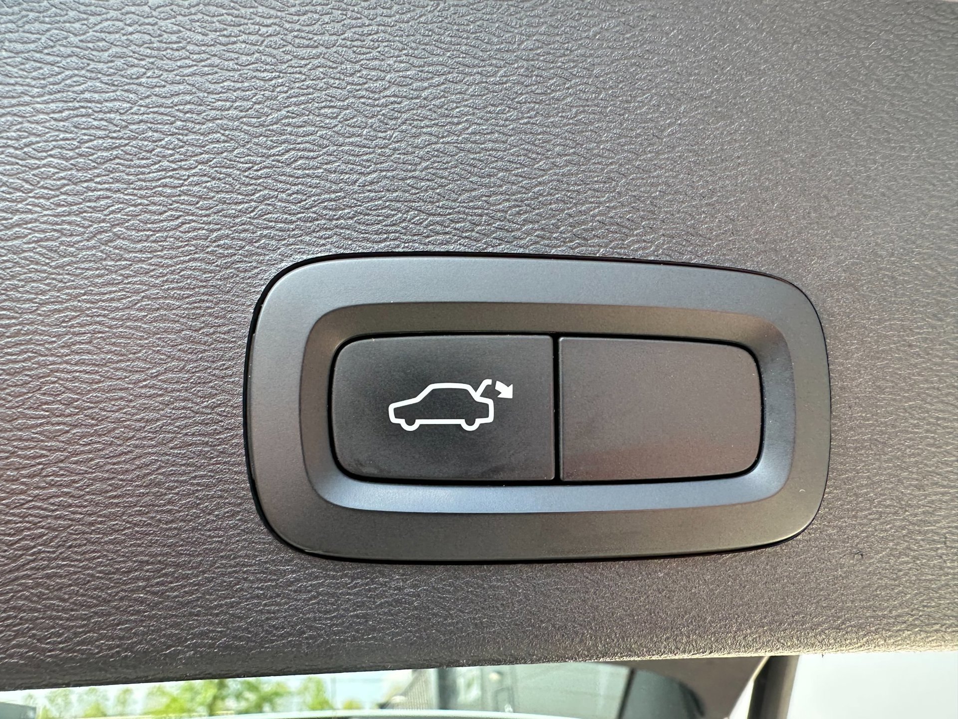 Volvo XC40 2.0 T4 Inscription (2019), foto 12