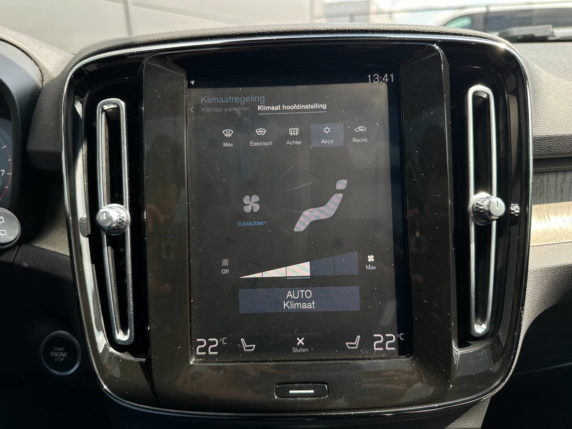 Volvo XC40 2.0 T4 Inscription (2019), foto 22