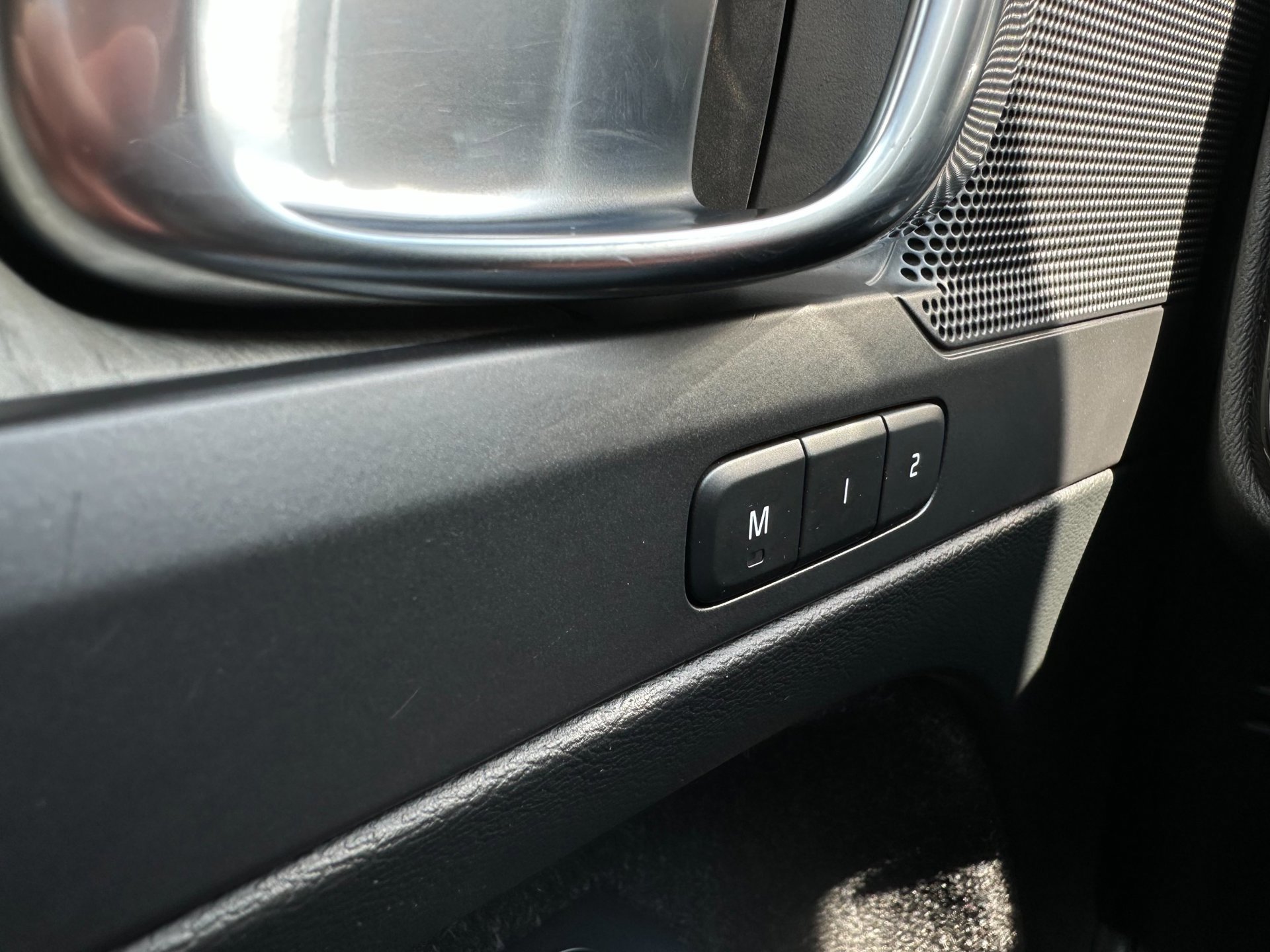 Volvo XC40 2.0 T4 Inscription (2019), foto 27