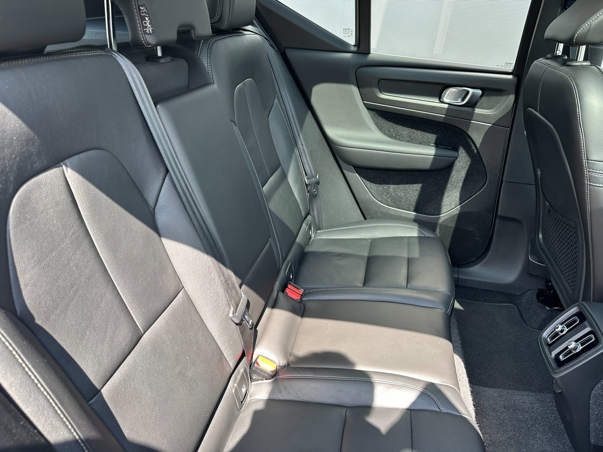 Volvo XC40 2.0 T4 Inscription (2019), foto 29