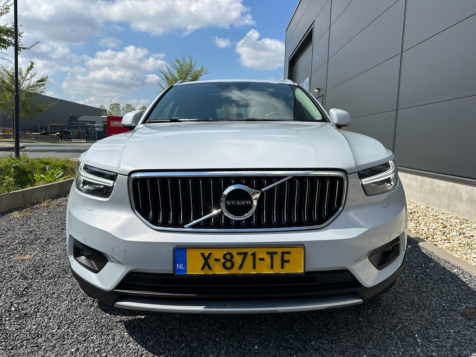 Volvo XC40 2.0 T4 Inscription (2019), foto 9